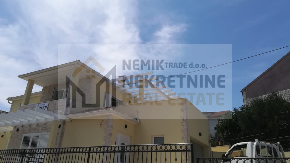 ROGOZNICA, NEW HOUSE ONLY 5 M FROM THE SEA