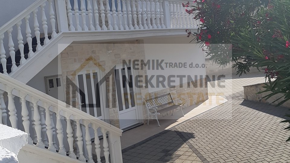 Vodice, house with four apartments and a big garden