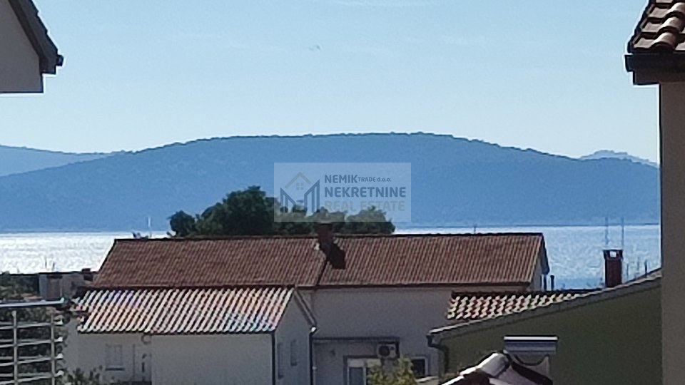 Vodice, Doppelhaushälfte mit Swimmingpool - NEUBAU