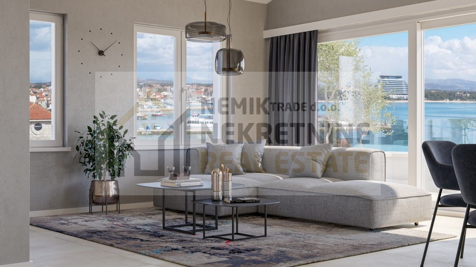 VODICE, PENTHOUSE IN THE CENTER OF VODICE AND NEXT TO THE BEACH
