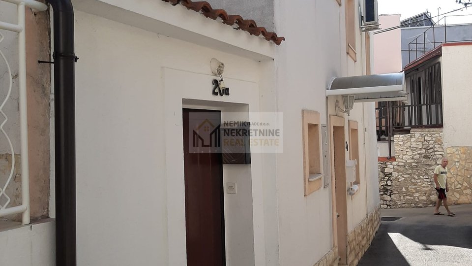 Vodice, a house with a terrace and a view of the whole of Vodice
