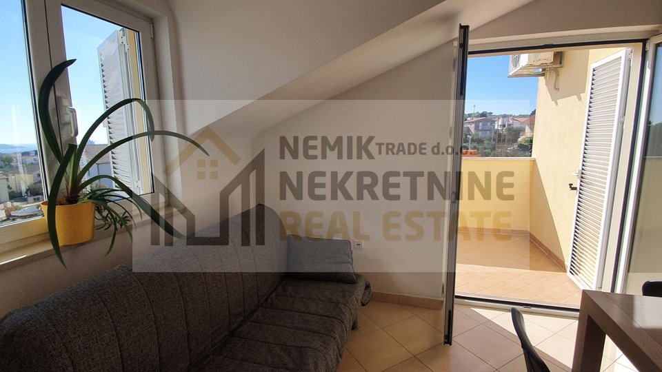 Vodice, two-bedroom apartment with a beautiful view