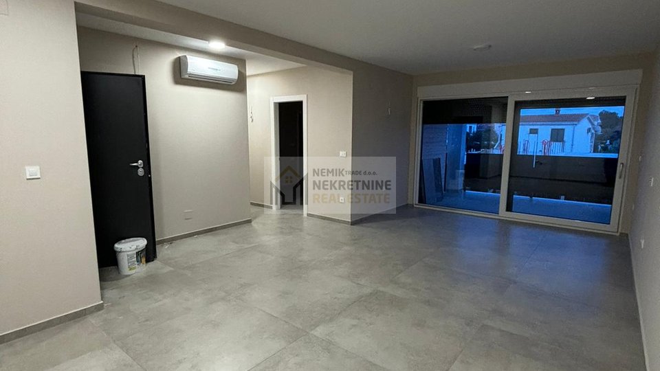 PRIVLAKA, NEW BUILDING, GROUND FLOOR, TWO-ROOM APARTMENT