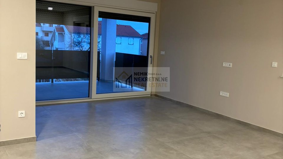 PRIVLAKA, NEW BUILDING, GROUND FLOOR, TWO-ROOM APARTMENT
