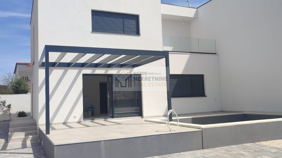 House, 141 m2, For Sale, Vodice