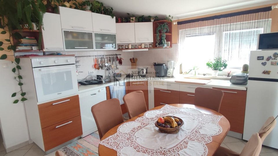 House, 278 m2, For Sale, Vodice